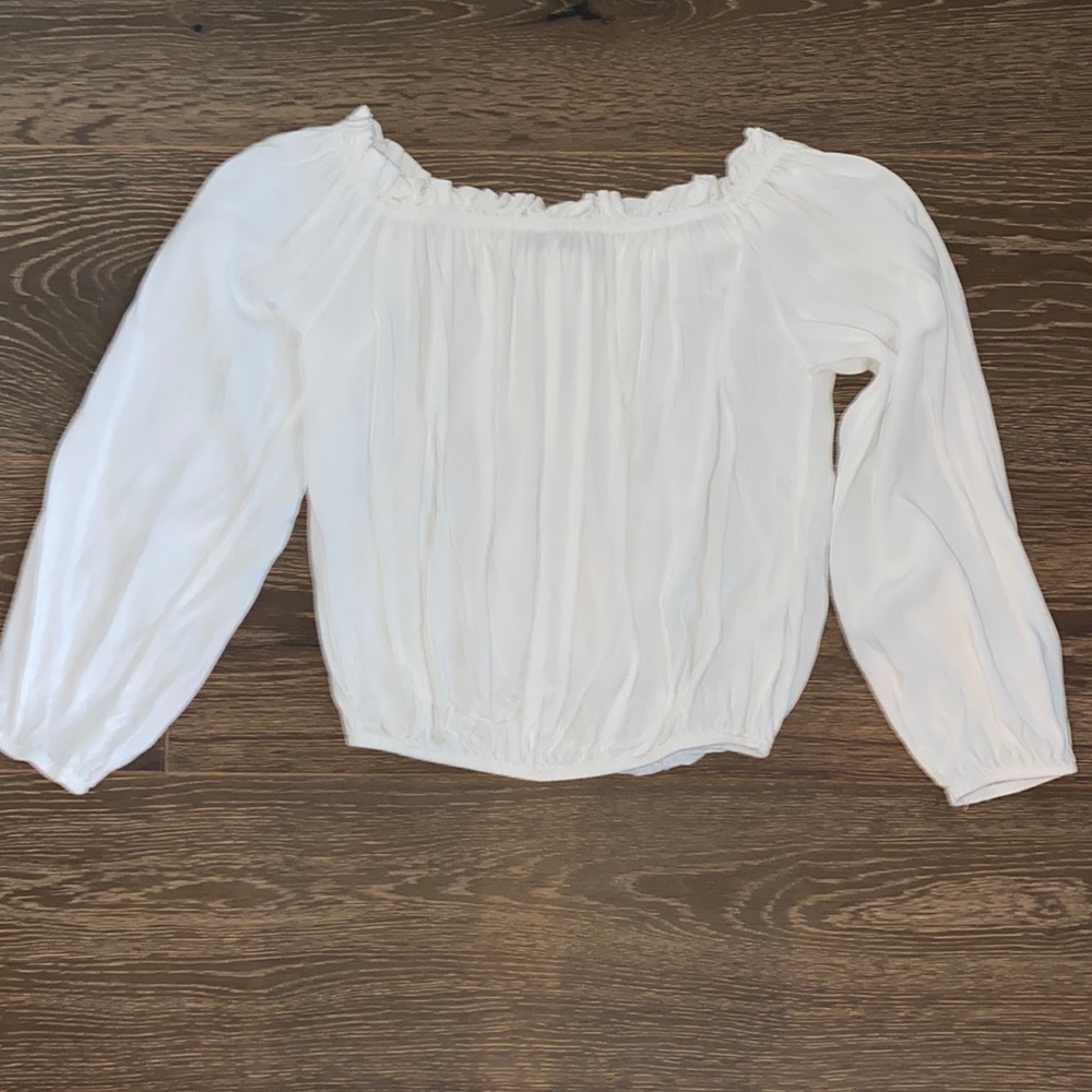 Off the shoulder white long sleeve